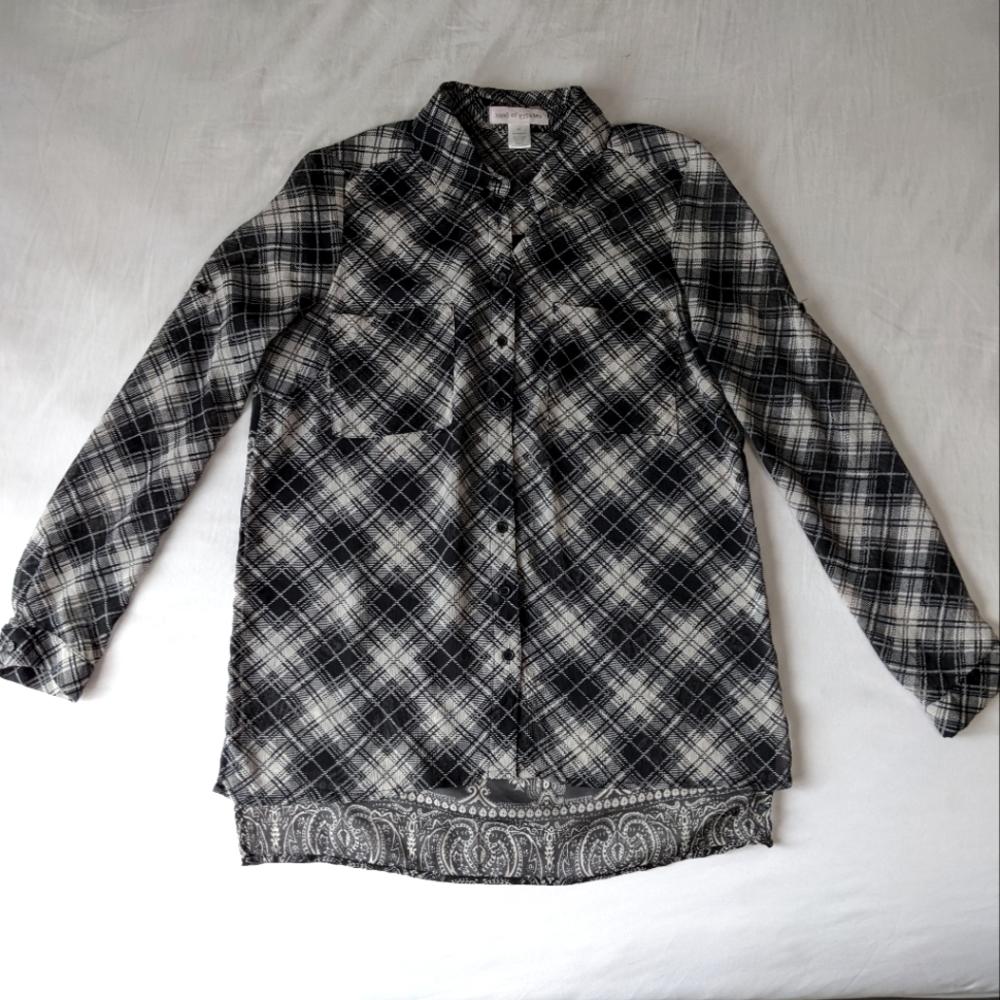 Band of Gypsies Sheer long Sleeve Button Down Shirt Women's Size XS Relaxed